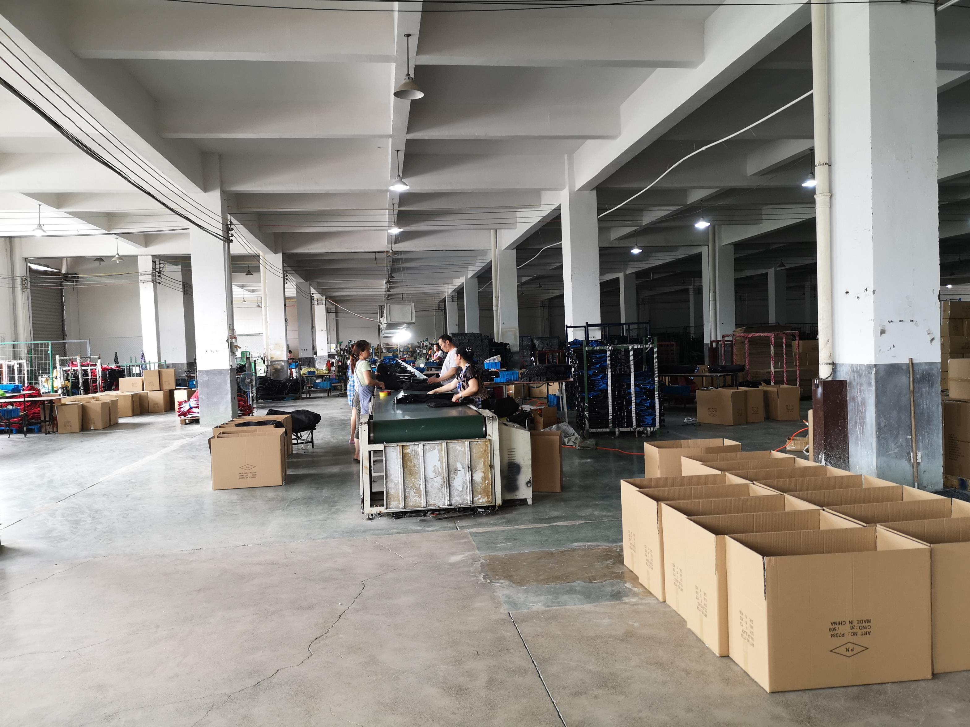 Zero Gravity Plus Size Sea Beach Chair from China manufacturer YONGKANG MAKE OUTDOOR PRODUCTS